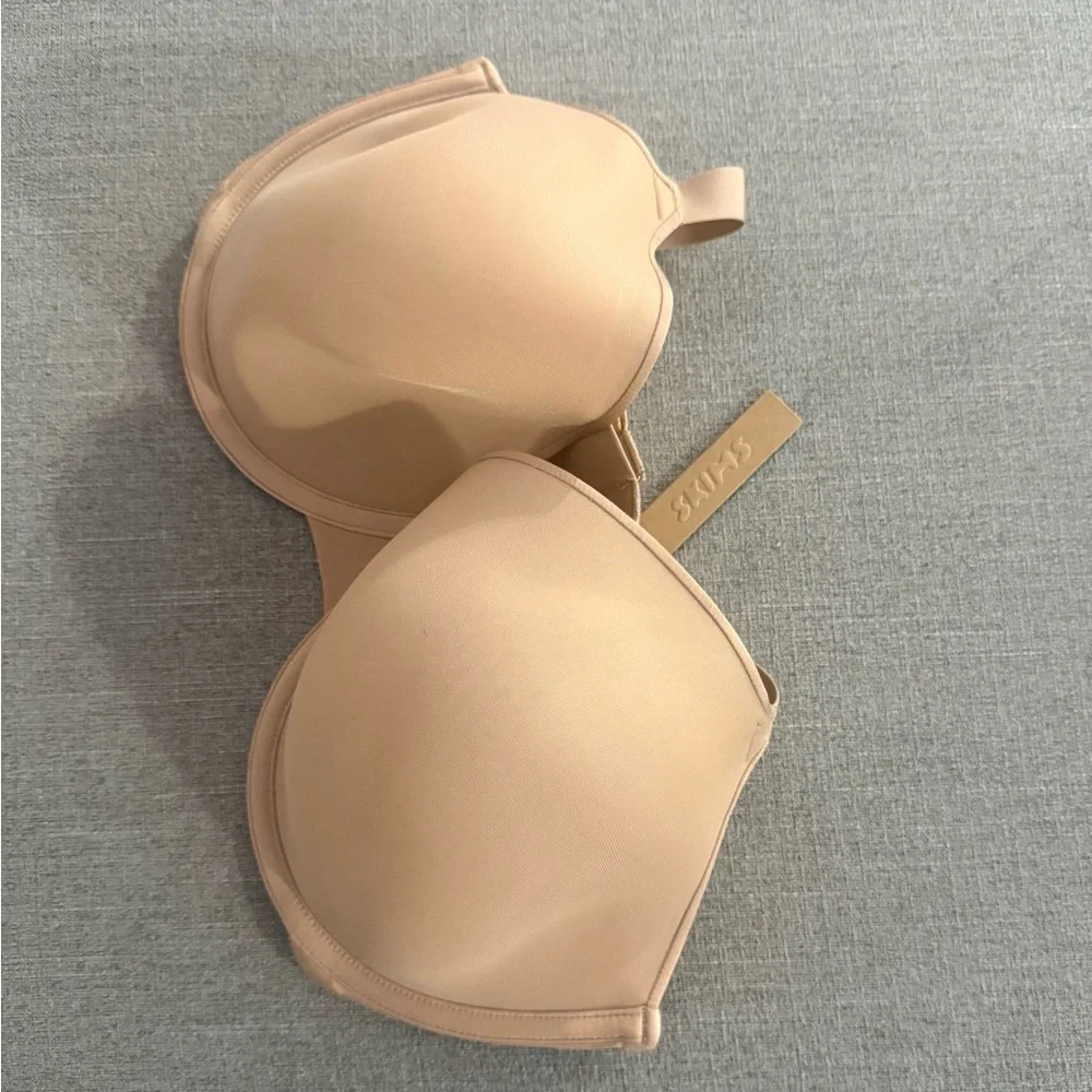 SKIMS‎ Smooth Tan underwire Bra NWT - Picture 7 of 9